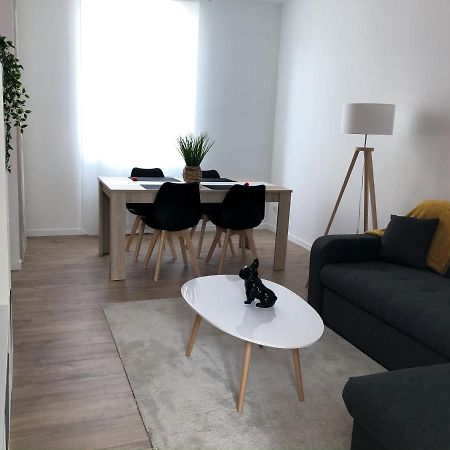 Grand Appartement Fonctionnel Proche Centre-Ville Saumur Εξωτερικό φωτογραφία