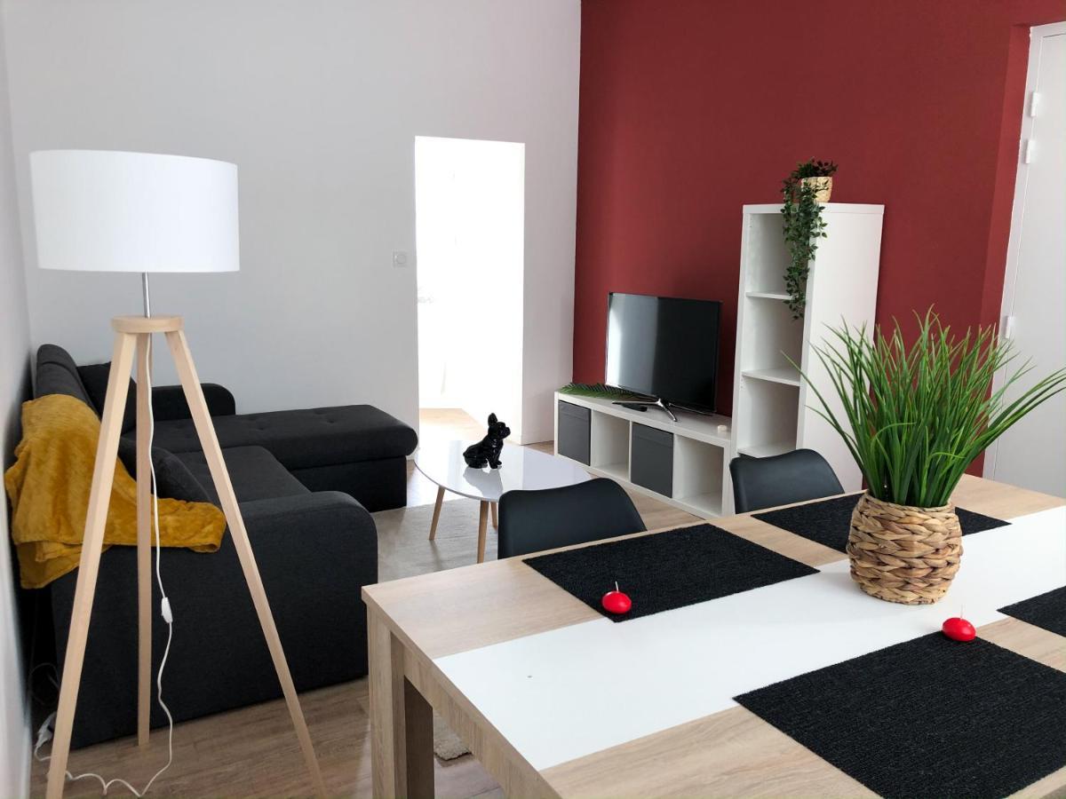 Grand Appartement Fonctionnel Proche Centre-Ville Saumur Εξωτερικό φωτογραφία