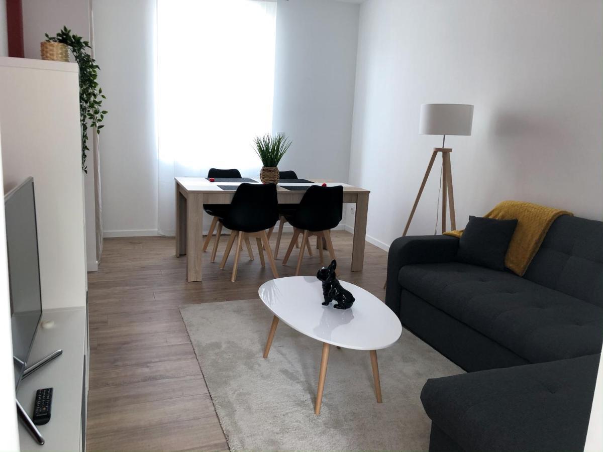 Grand Appartement Fonctionnel Proche Centre-Ville Saumur Εξωτερικό φωτογραφία